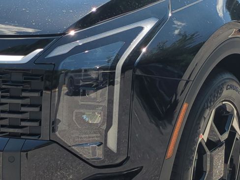 New 2026 Kia Sportage EX FWD image 9