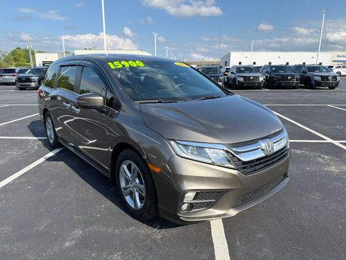 Used 2019 Honda Odyssey EX image 8