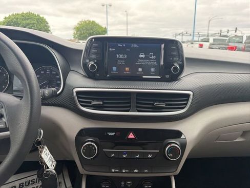 Used 2019 Hyundai Tucson SE AWD/4WD image 19