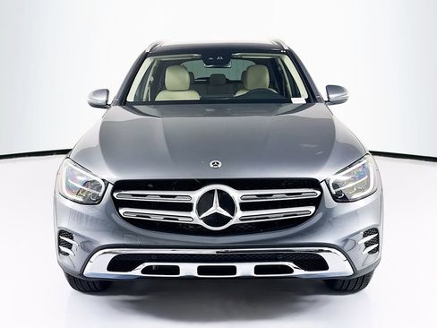 Certified 2022 Mercedes-Benz GLC 300 image 2