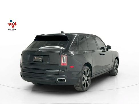 Used 2024 Rolls-Royce Cullinan AWD/4WD image 6