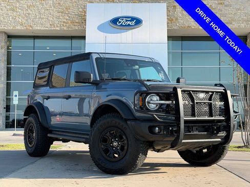 Used 2023 Ford Bronco Wildtrak AWD/4WD image 1