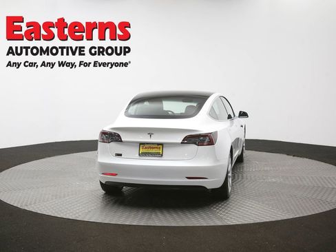 Used 2020 Tesla Model 3 Standard Range Plus RWD image 33