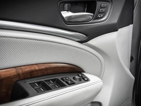 Used 2020 Acura MDX SH-AWD w/ Technology Package image 12