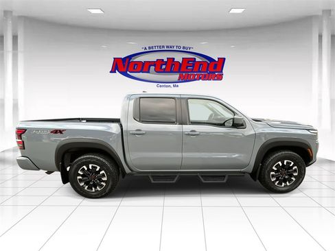 Used 2022 Nissan Frontier PRO-4X w/ Technology Package image 4