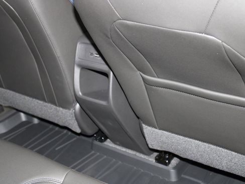 New 2026 Buick Envista Sport Touring w/ Convenience I Package FWD image 25