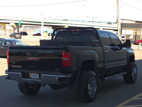 Used 2016 GMC Sierra 2500 SLT w/ Duramax Plus Package image 7