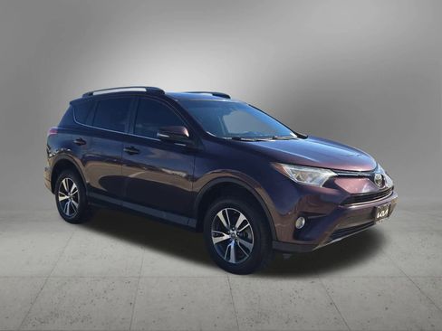 Used 2018 Toyota RAV4 Adventure image 8