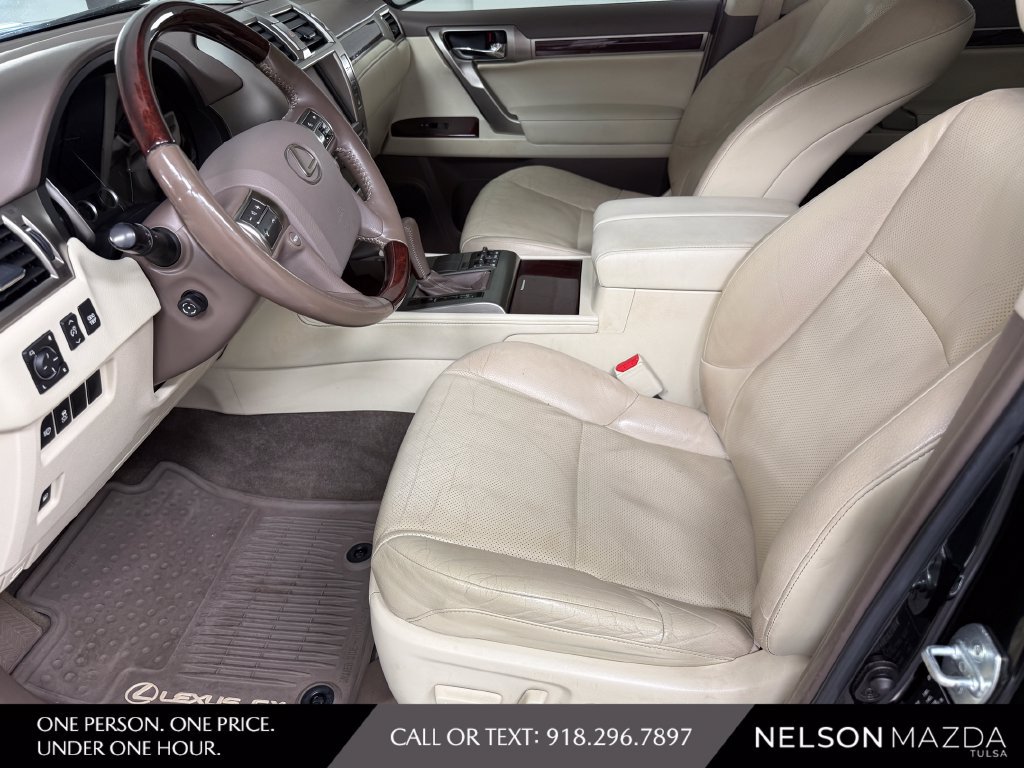 Used 2017 Lexus GX 460 Premium AWD/4WD image 16