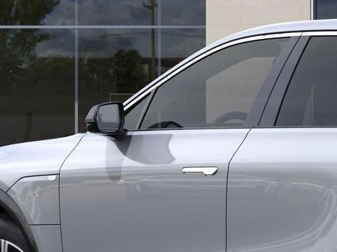 New 2026 Cadillac Lyriq Luxury image 12