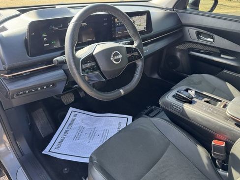 Used 2023 Nissan Ariya FWD image 15