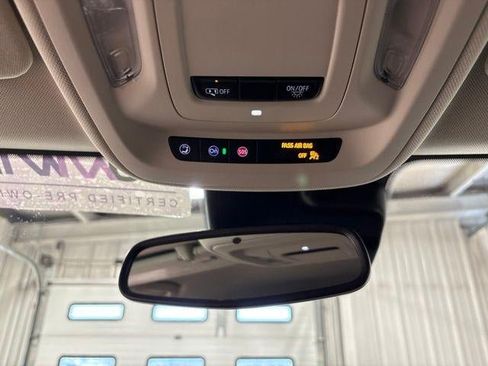 Used 2023 Buick Envision Essence FWD image 21