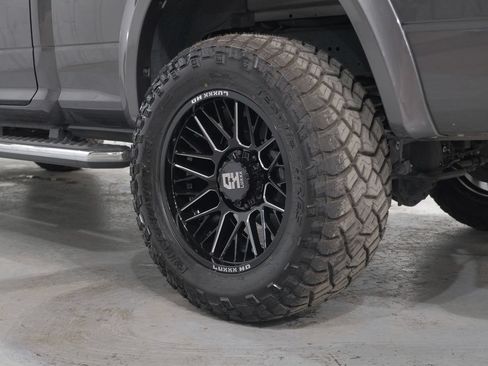 Used 2025 RAM 2500 Big Horn AWD/4WD image 64