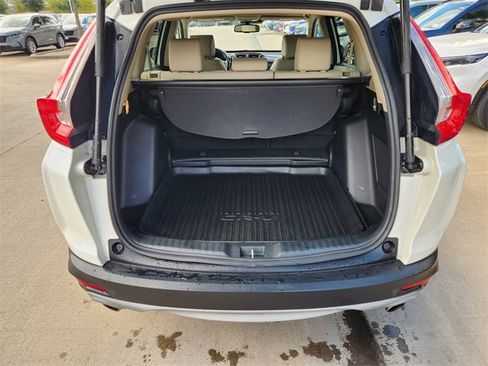 Used 2017 Honda CR-V Touring image 19