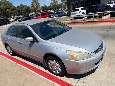 Used 2003 Honda Accord LX image 3