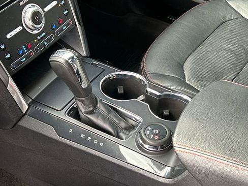 Used 2018 Ford Explorer Sport w/ Equipment Group 401A image 25