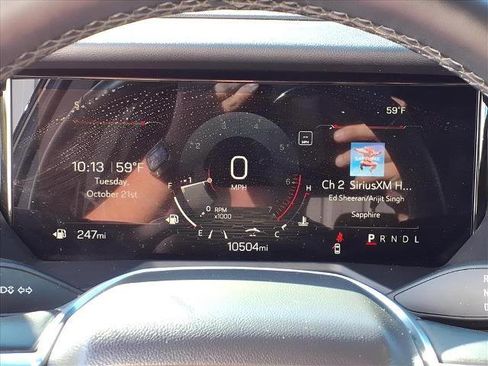 Used 2025 GMC Acadia Elevation image 16