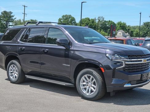 Used 2022 Chevrolet Tahoe LT AWD/4WD image 1