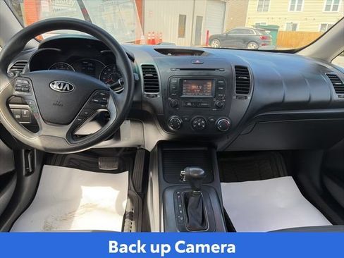Used 2016 Kia Forte LX FWD image 10