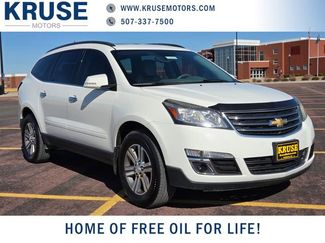 Used 2015 Chevrolet Traverse LT video 1