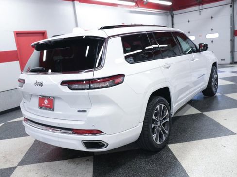 Used 2021 Jeep Grand Cherokee L Overland w/ Advanced Protech Group III RWD image 7