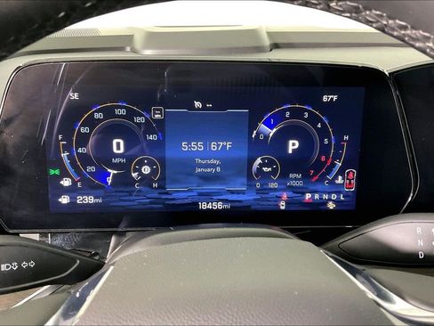 Used 2025 Chevrolet Suburban Premier image 29