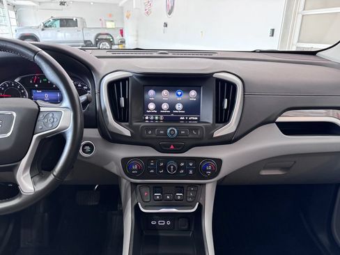 Certified 2021 GMC Terrain SLE w/ Driver Convenience Package AWD/4WD image 17