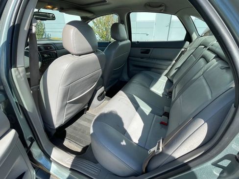 Used 2006 Ford Taurus SEL image 12