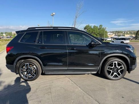 Used 2023 Honda Passport TrailSport image 9