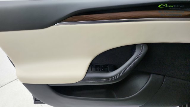 Used 2024 Tesla Model S AWD/4WD image 49