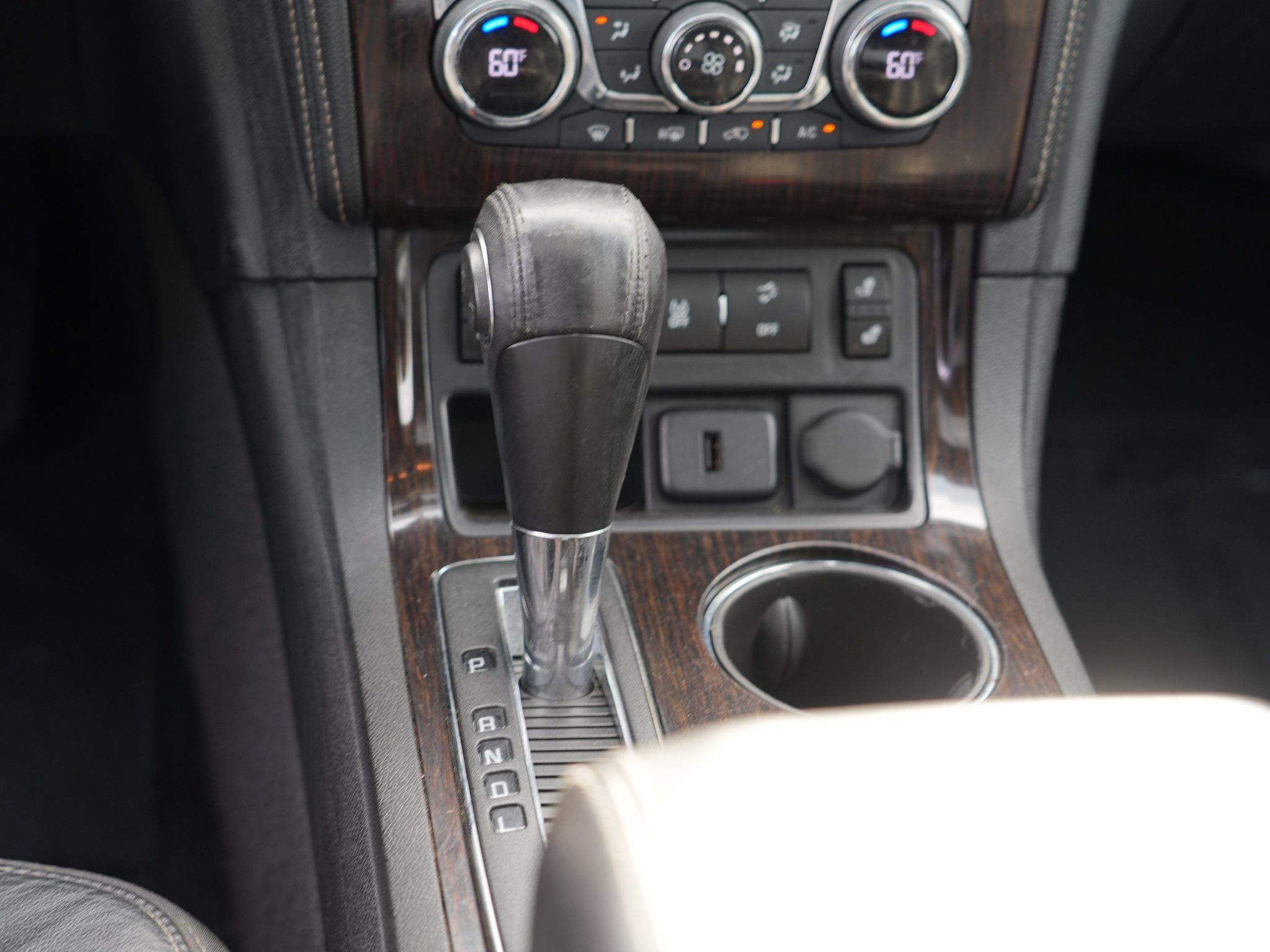 Used 2016 Chevrolet Traverse LT AWD/4WD image 24