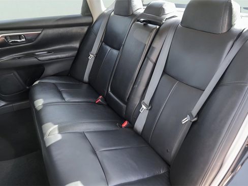 Used 2013 Nissan Altima 2.5 S image 25