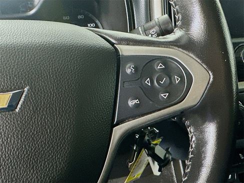 Used 2022 Chevrolet Colorado Z71 image 10