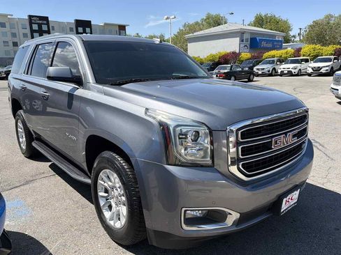 Used 2019 GMC Yukon SLT AWD/4WD image 6