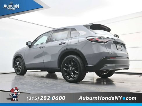 Used 2024 Honda HR-V Sport image 23
