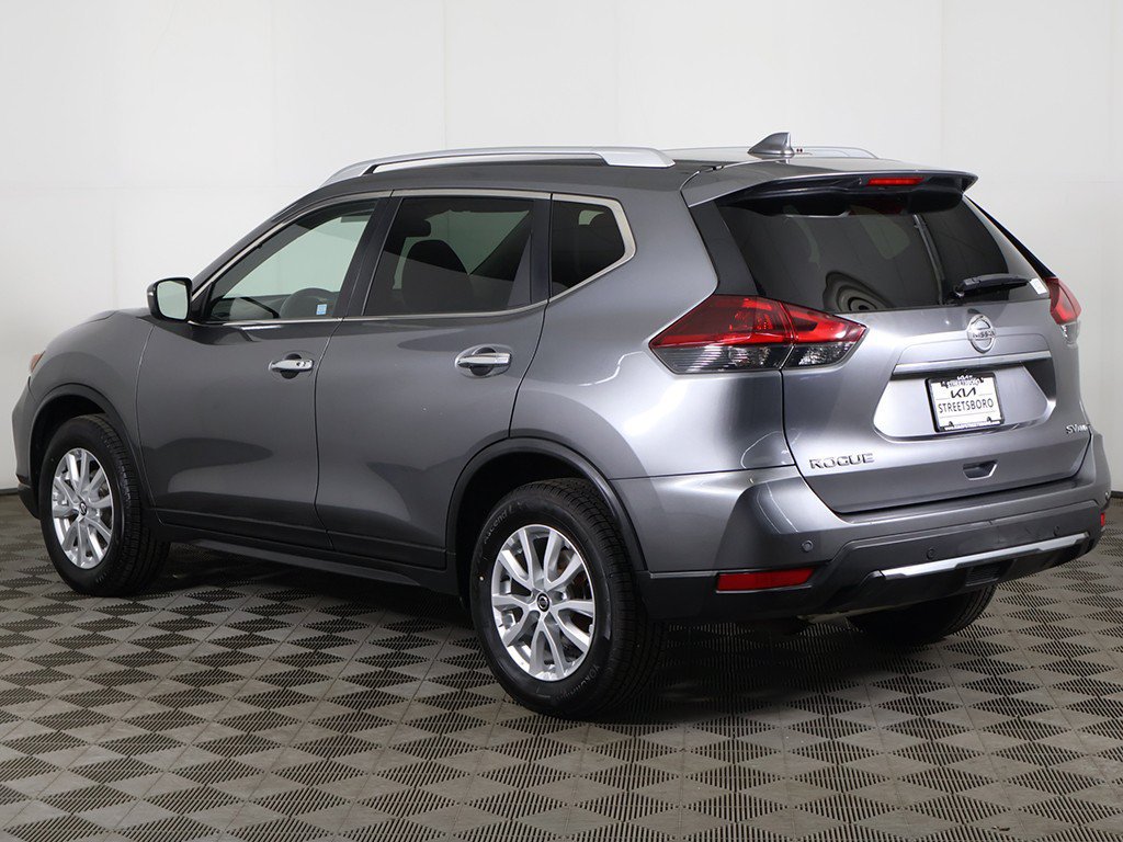 Used 2020 Nissan Rogue SV AWD/4WD image 7