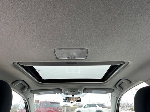 Used 2013 Toyota Corolla S image 29