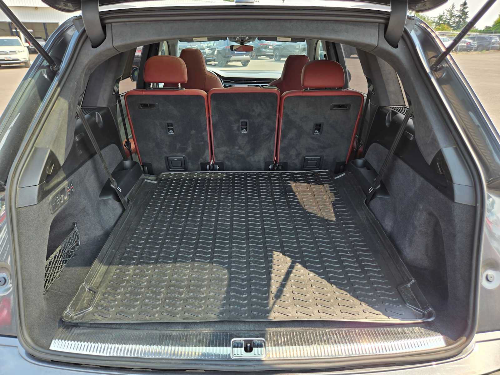 Used 2023 Audi SQ7 Prestige AWD/4WD image 15