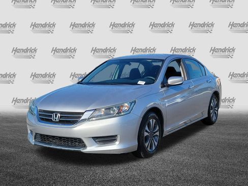Used 2013 Honda Accord LX image 3