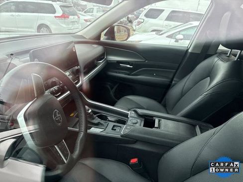 Certified 2024 Toyota Grand Highlander XLE image 32