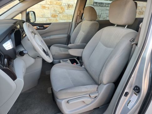 Used 2015 Nissan Quest SV image 5