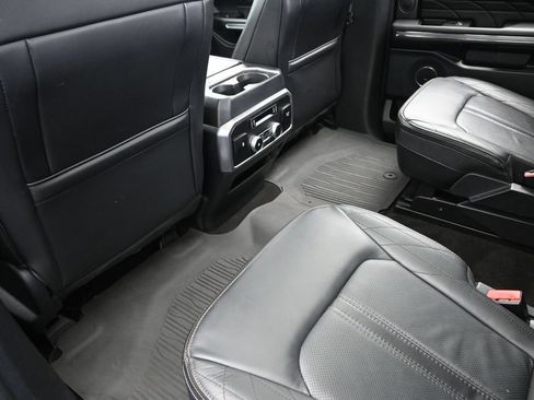 Used 2020 Ford Expedition Platinum AWD/4WD image 23