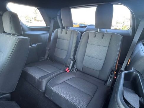 Used 2019 Ford Explorer XLT w/ Equipment Group 201A image 34