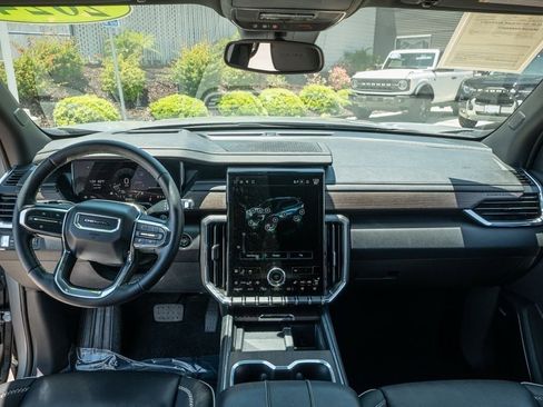 Used 2024 GMC Acadia Denali image 21