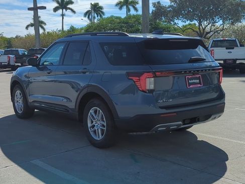 New 2026 Ford Explorer Active w/ Active Comfort Package image 9