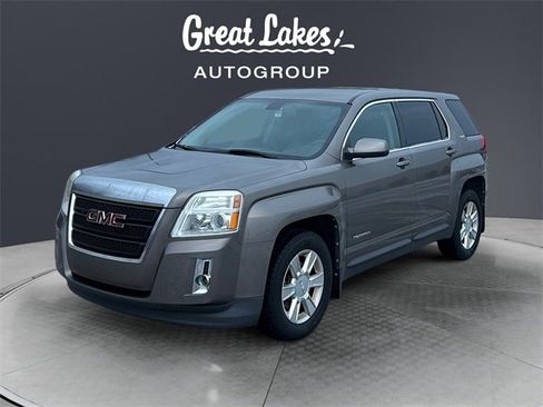 Used 2010 GMC Terrain SLE image 1