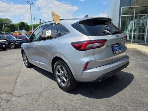 Certified 2024 Ford Escape ST-Line w/ Tech Pack #1 AWD/4WD image 5