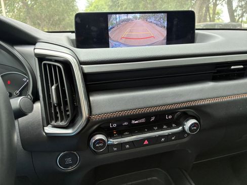 Used 2025 MAZDA CX-50 AWD 2.5 S w/ Premium Plus Pkg image 17