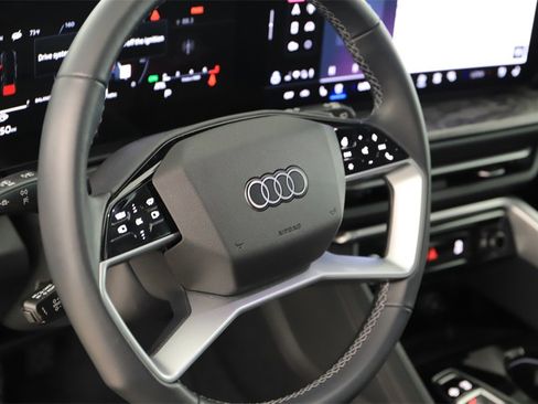 Certified 2025 Audi Q5 Prestige w/ 20" Wheel Package image 16