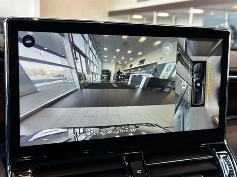 Certified 2022 Lincoln Navigator Reserve image 22